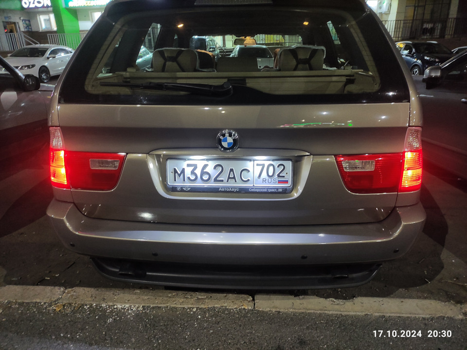Задние габариты после замены ламп. — BMW X5 (E53)
