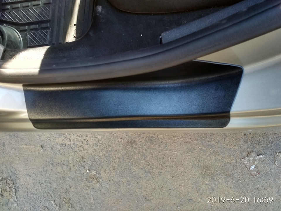 Фото в бортжурнале Renault Logan (2G)
