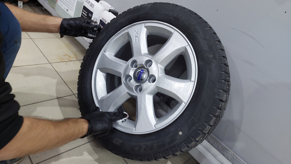 Фото в бортжурнале Volvo S40 (2G). Запчасти на фото: 6580NE
