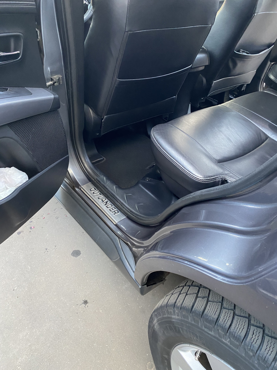 Фото в бортжурнале Mitsubishi Outlander XL