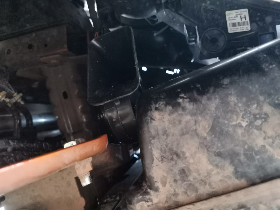 Photo from the logbook Nissan X-Trail III (t32)