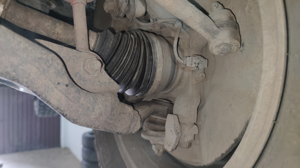 Фото в бортжурнале Toyota Land Cruiser Prado 120-series