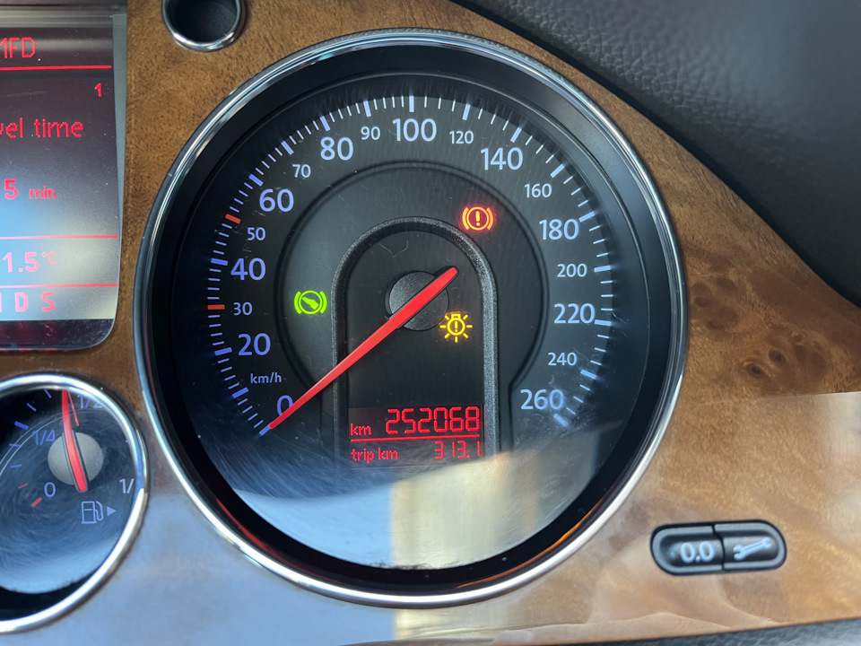 Пробег на момент замены колодок. — Volkswagen Passat B6