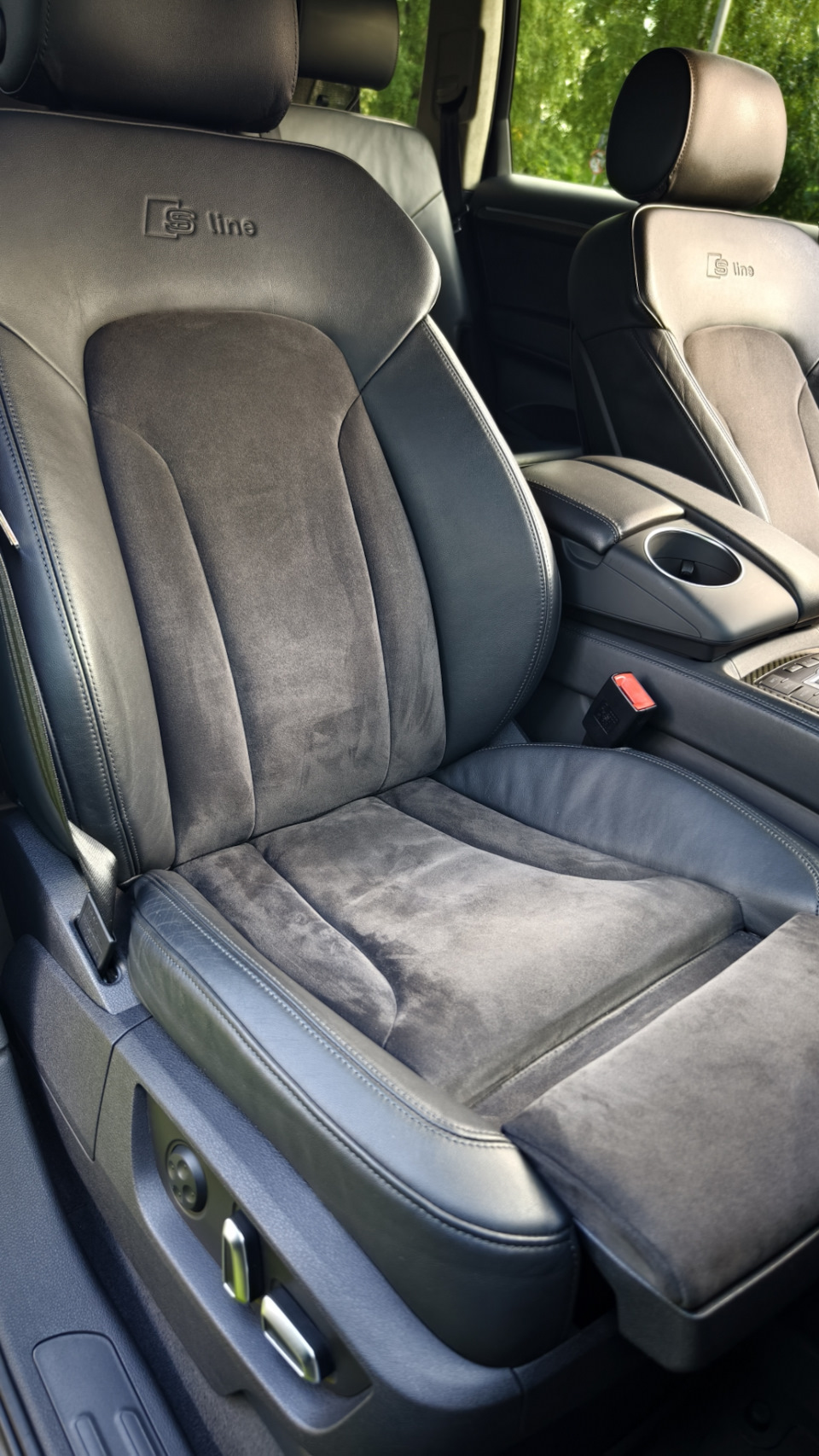 Фото в бортжурнале Audi Q7 (1G)