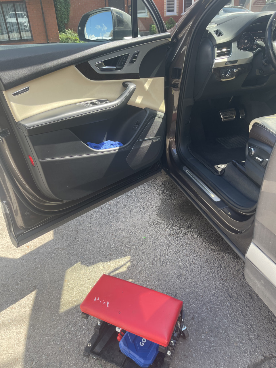 Фото в бортжурнале Audi Q7 (2G)