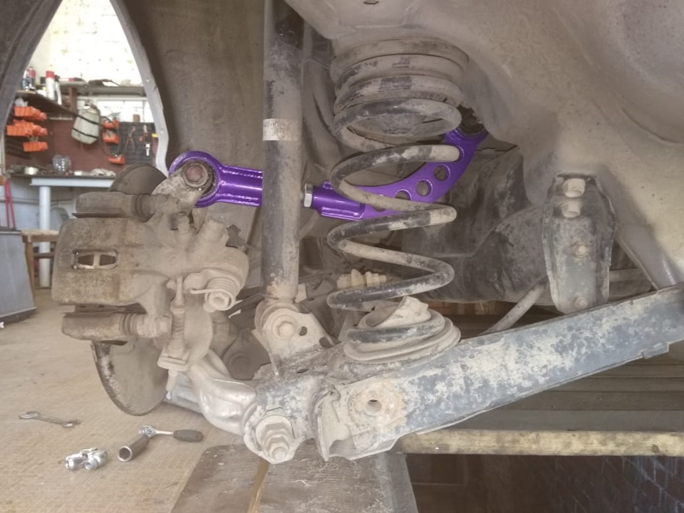 Фото в бортжурнале Honda Civic 4D (8G)