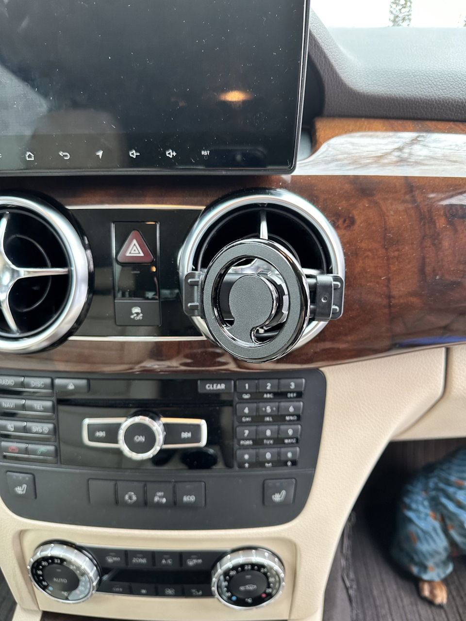 1 — Mercedes-Benz GLK-Class (X204)