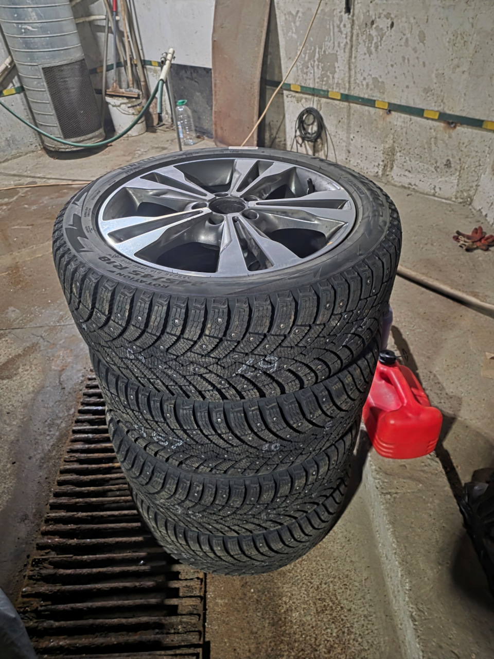 Фото в бортжурнале Mercedes-Benz V-Class (W447)