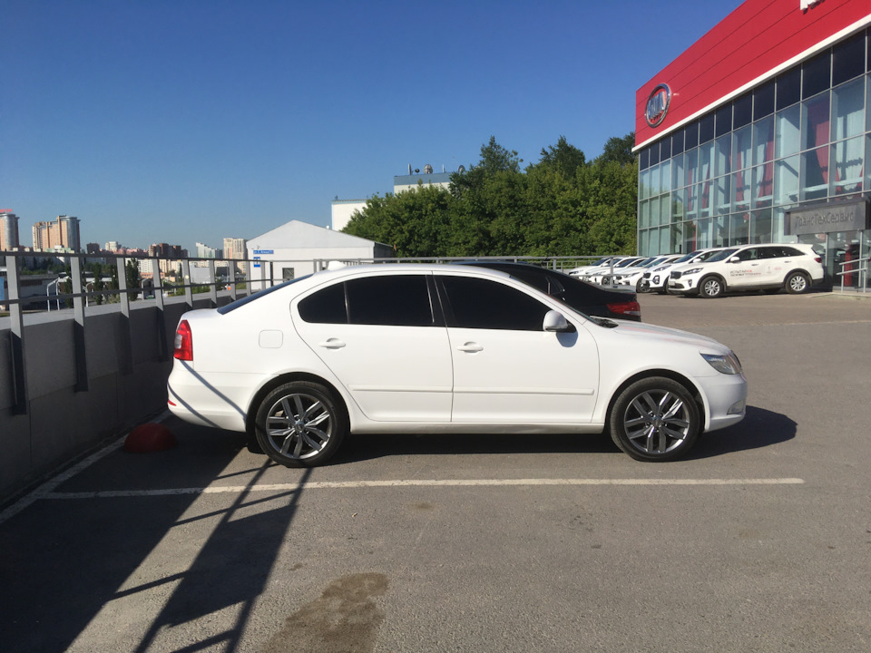на новых пружинах) — Skoda Octavia A5 Mk2