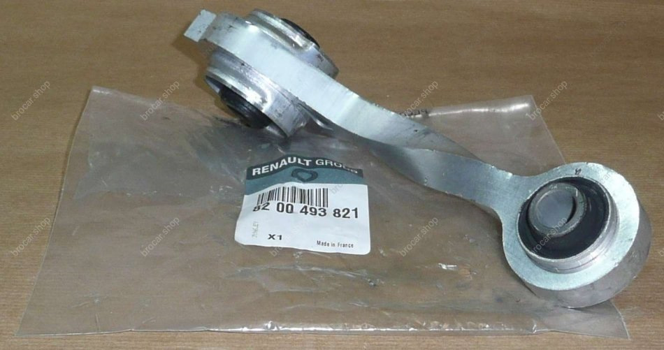 оригинальная опора 8200493821 с цельным малым сайлентблоком — Renault Scenic I. Запчасти на фото: 8200493821