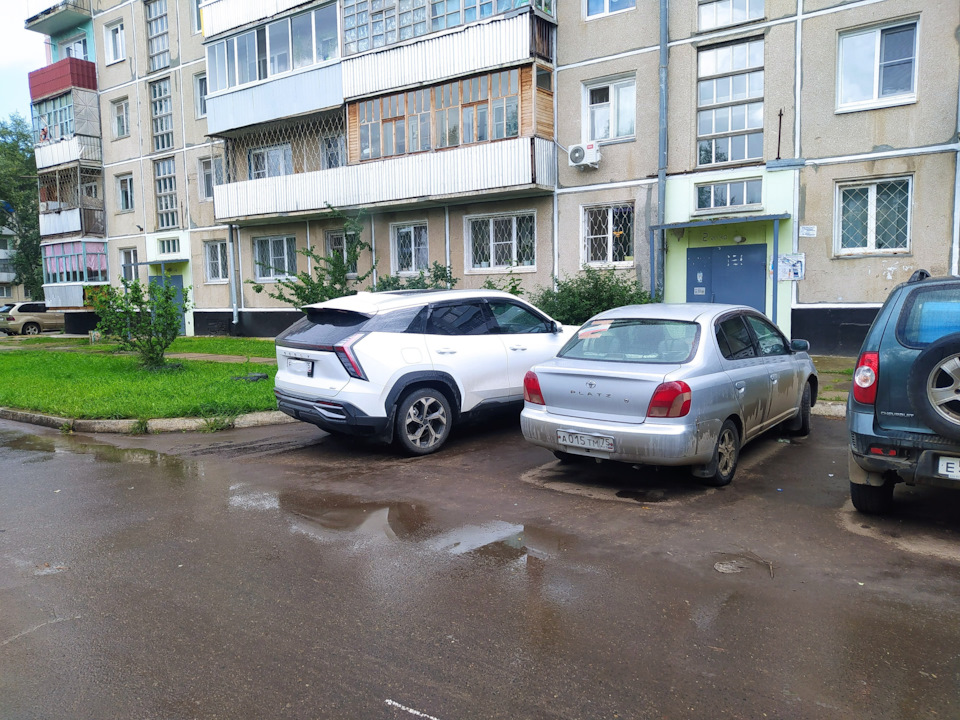 Photo from the logbook Geely Atlas (2G). Found on photo: FA015