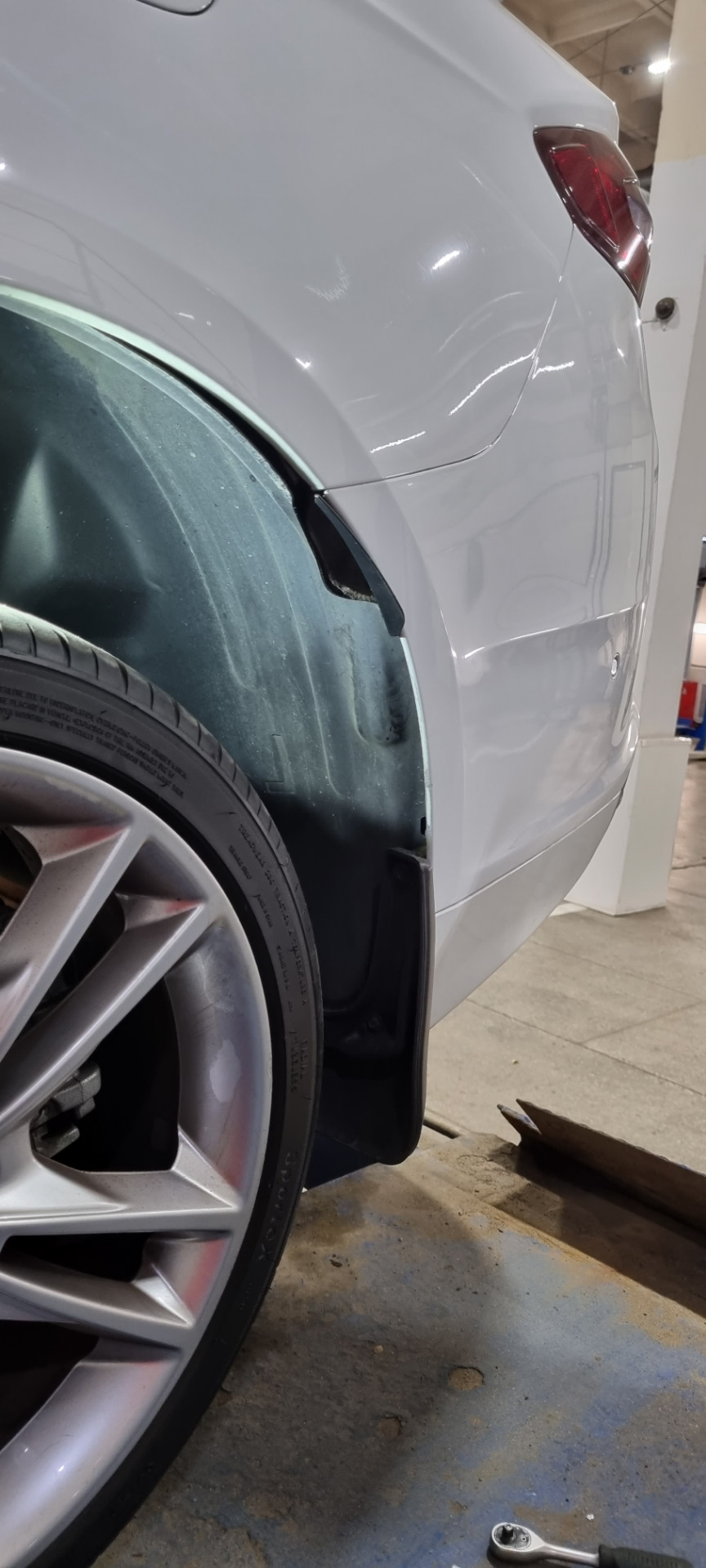 Фото в бортжурнале Ford Mondeo V