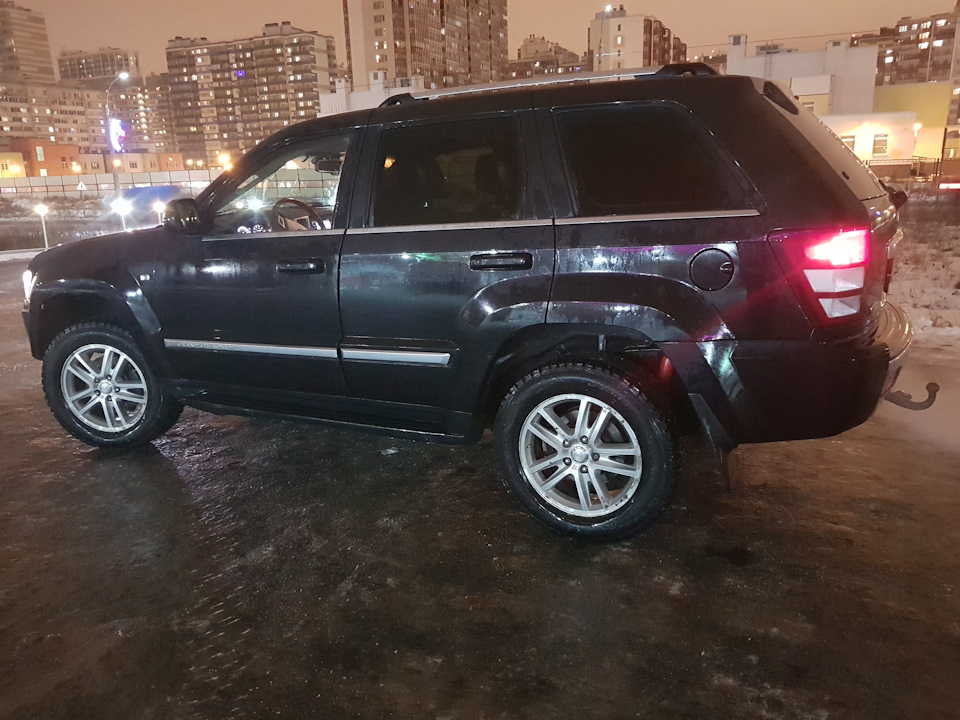 Фото в бортжурнале Jeep Grand Cherokee (WK)