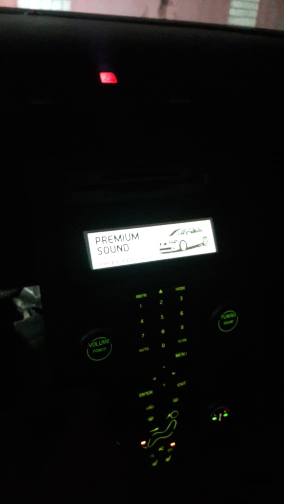 Premium Sound — Volvo S40 (2G)