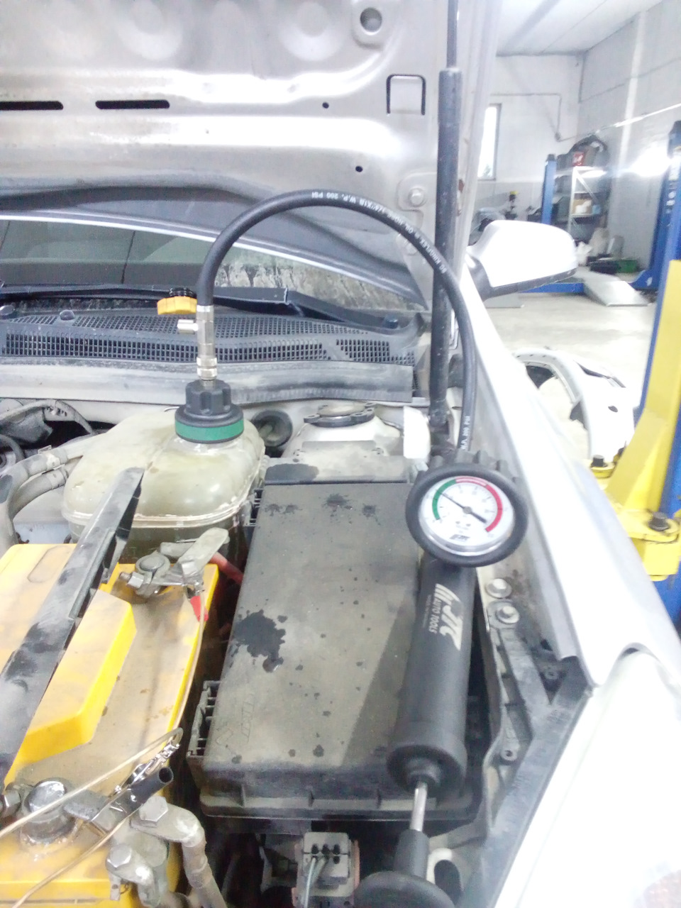 Фото в бортжурнале Opel Astra H