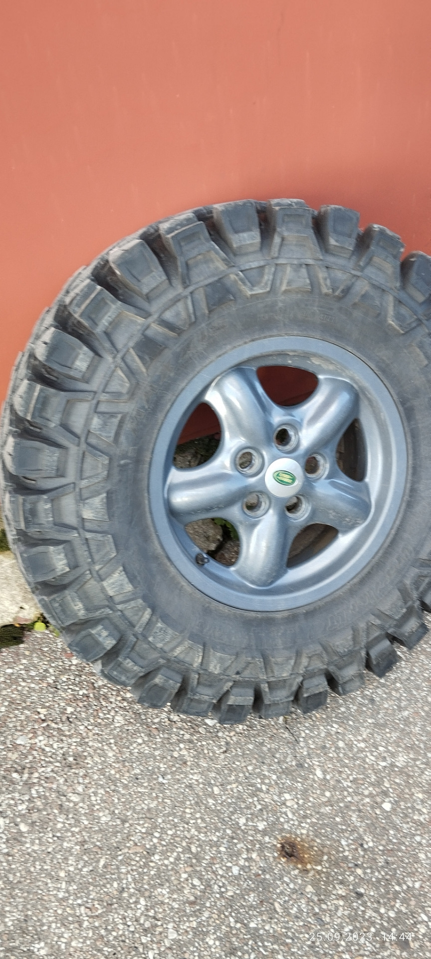 UNUSED サ一マルロングスリ一ブカットソ一 MAXXIS M8090 Creepy Crawler 255/85 R16 104K. ОТЗЫВ! — Land Rover