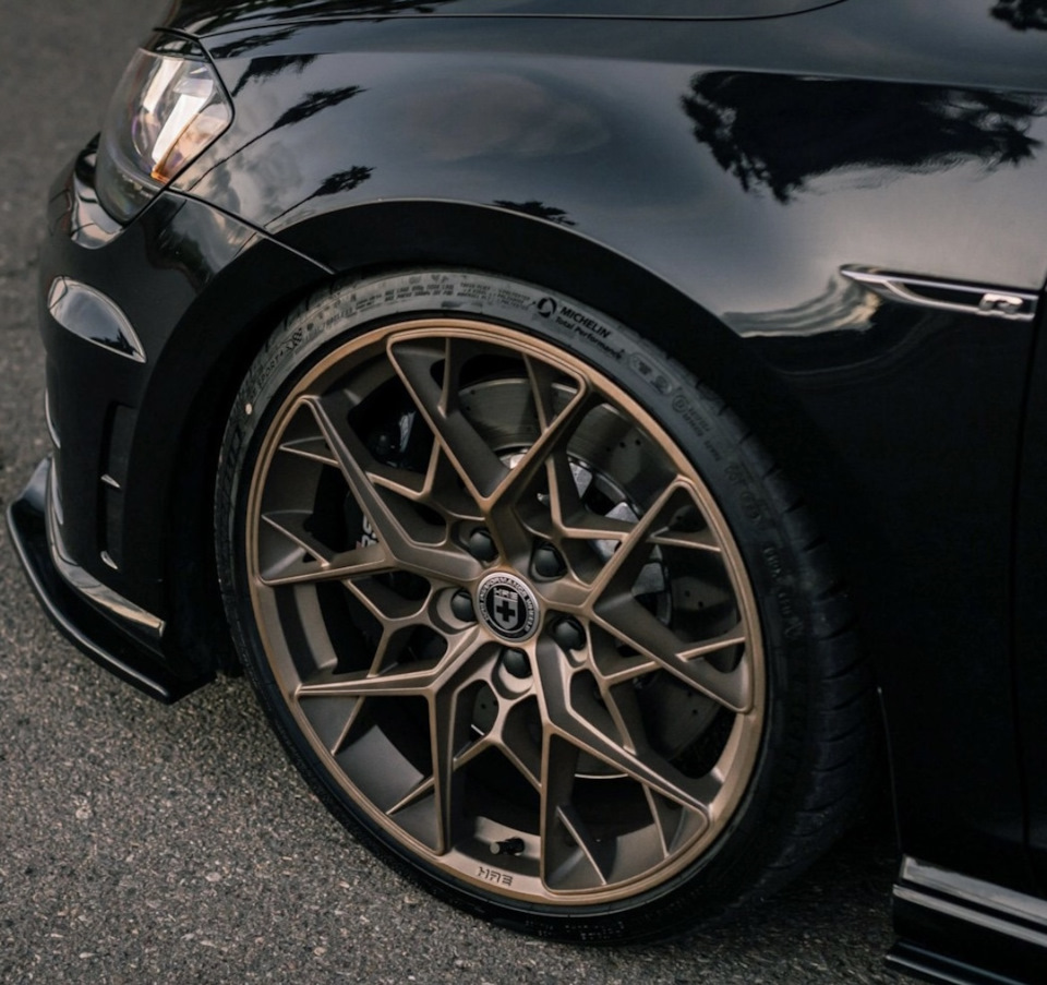 HRE FF10 — Audi A4 (B9)