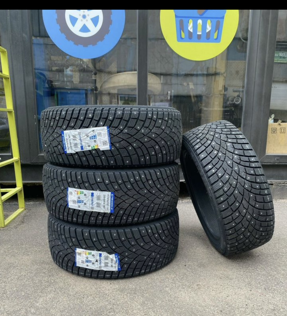 Triangle TI501 IceLynX Шины зимние 185/60 R15 88T — Lada Калина Универсал (2G). Запчасти на фото: Triangle TI501 IceLynX