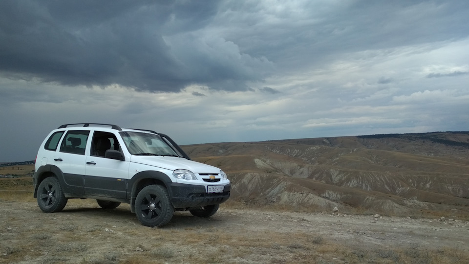 Chevrolet Niva Снежный Барс