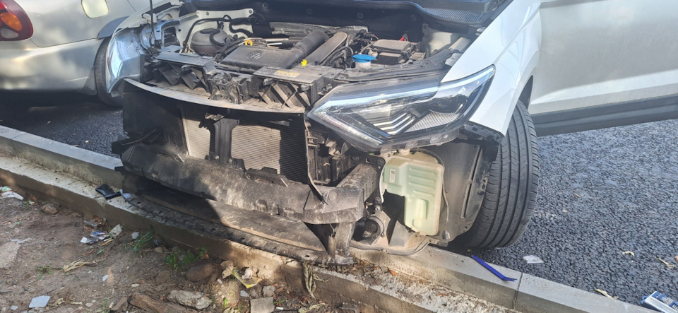 Фото в бортжурнале Jetta VS5