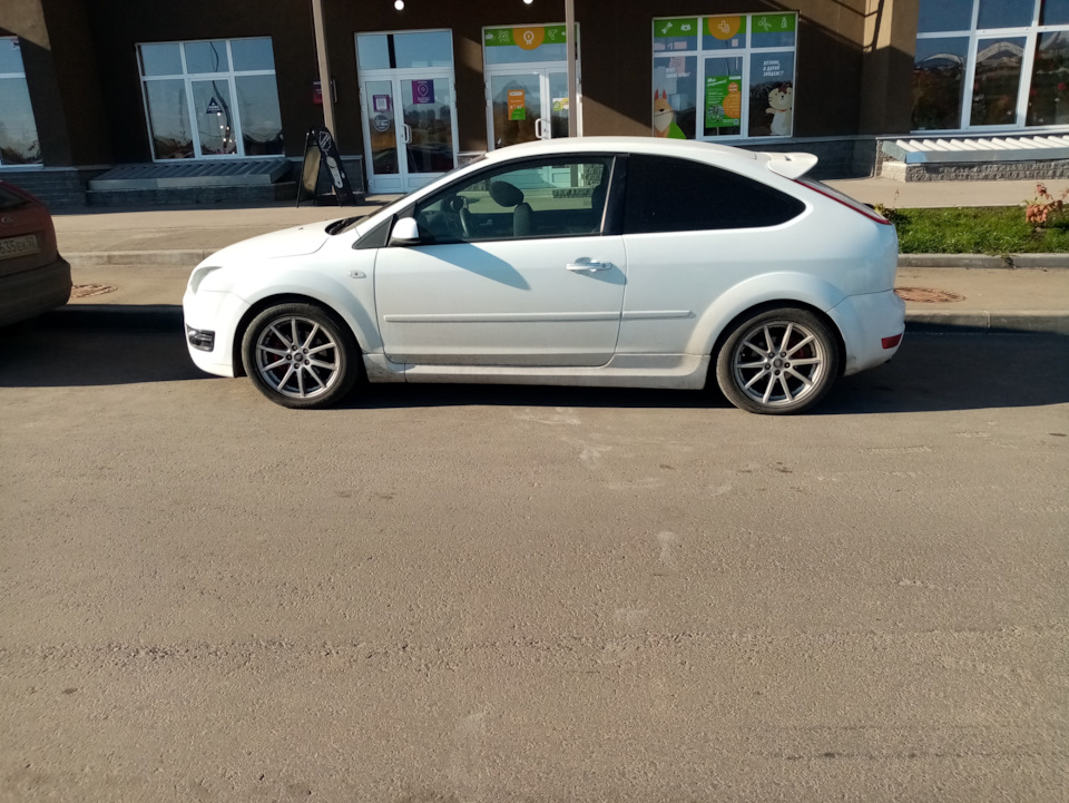 Фото в бортжурнале Ford Focus Hatchback II
