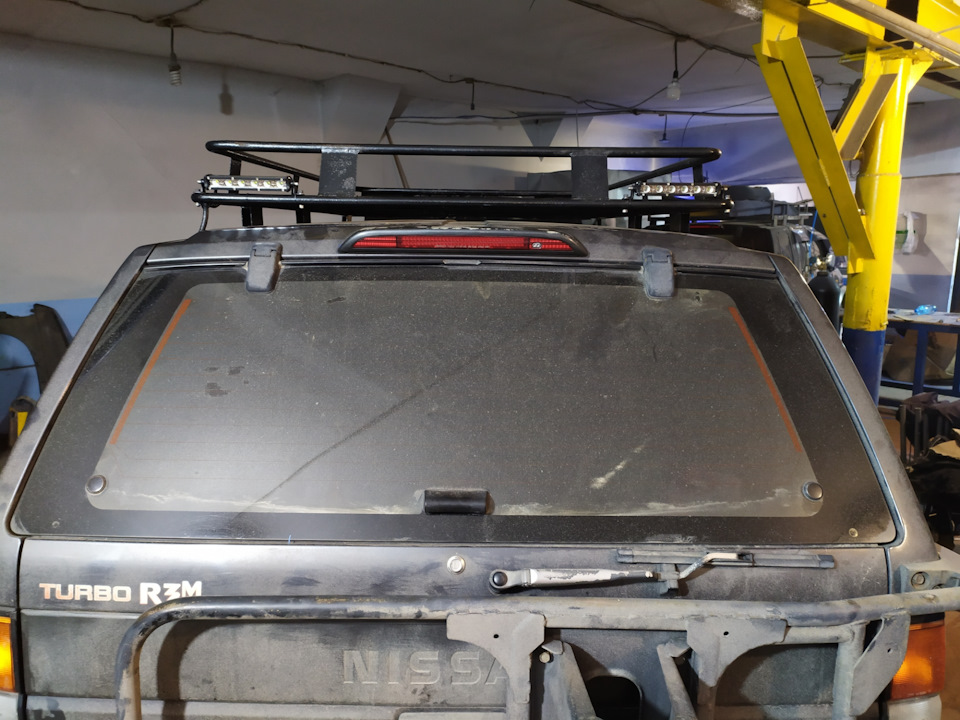 Фото в бортжурнале Nissan Terrano I