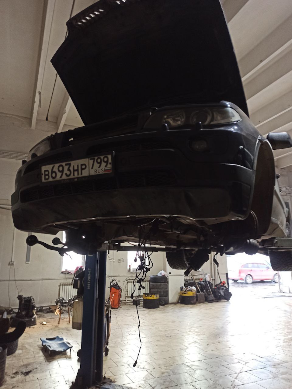 Фото в бортжурнале BMW X5 (E53)