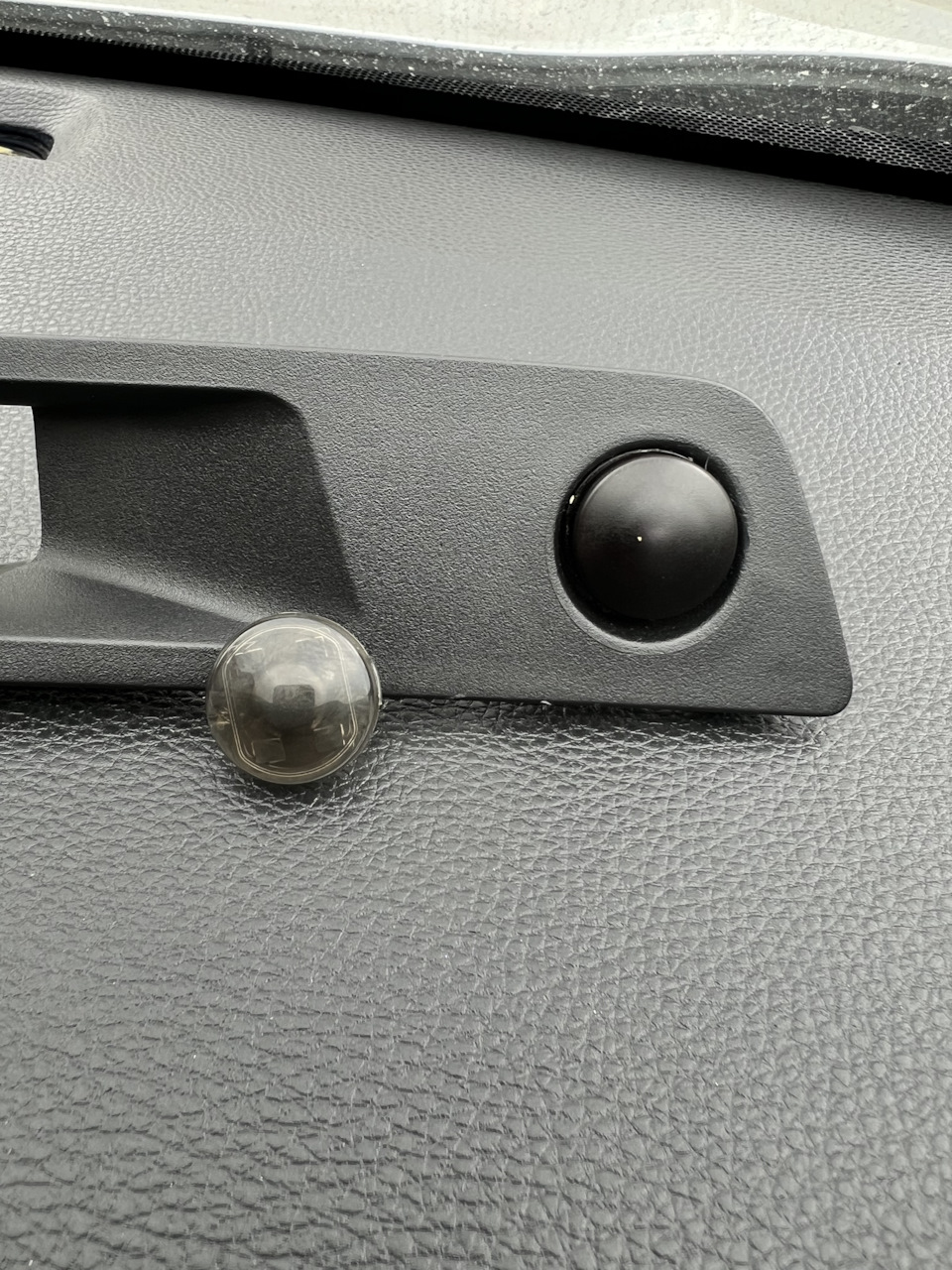 Photo from the logbook Toyota RAV4 (5G)