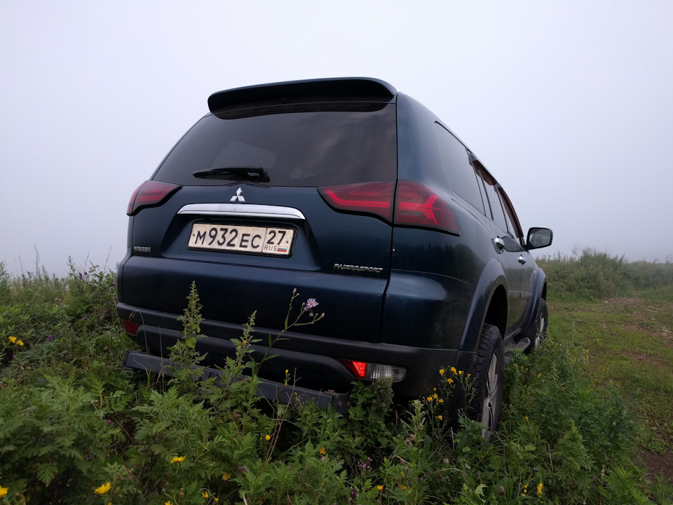 Ван — Mitsubishi Pajero Sport (2G)