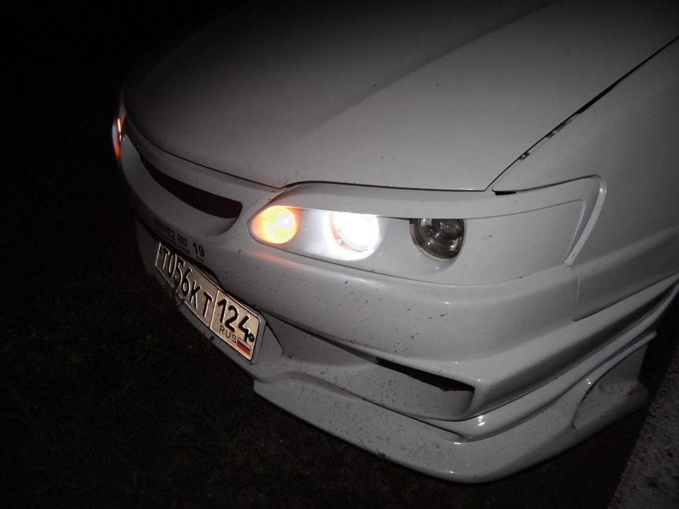 ах эти глазки — Toyota Corolla Levin (AE110/111)