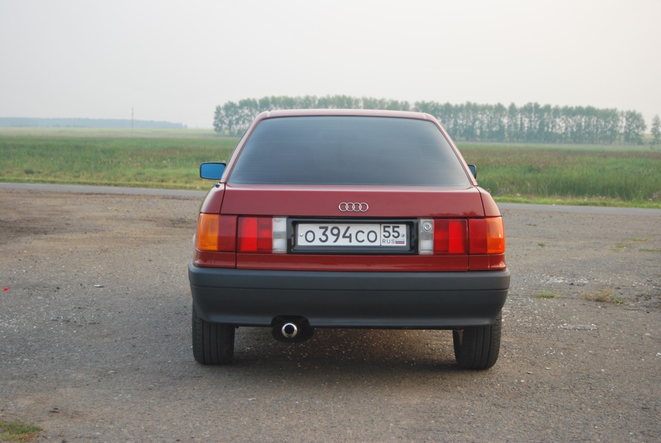 Так же задут и задний, теперь все по Фен Шуй — Audi 80 (B3)