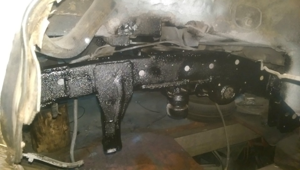 Фото в бортжурнале Nissan Terrano I