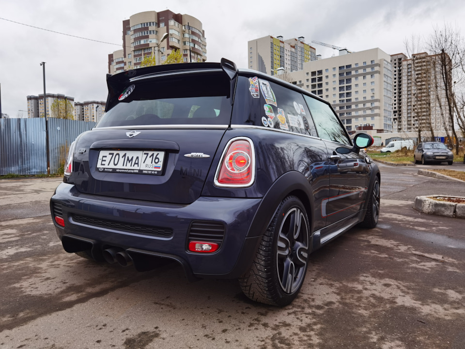 Вид сзади — MINI John Cooper Works GP (R56)