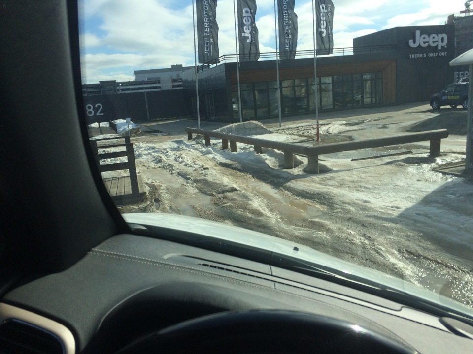 Фото в бортжурнале Jeep Grand Cherokee (WK2)