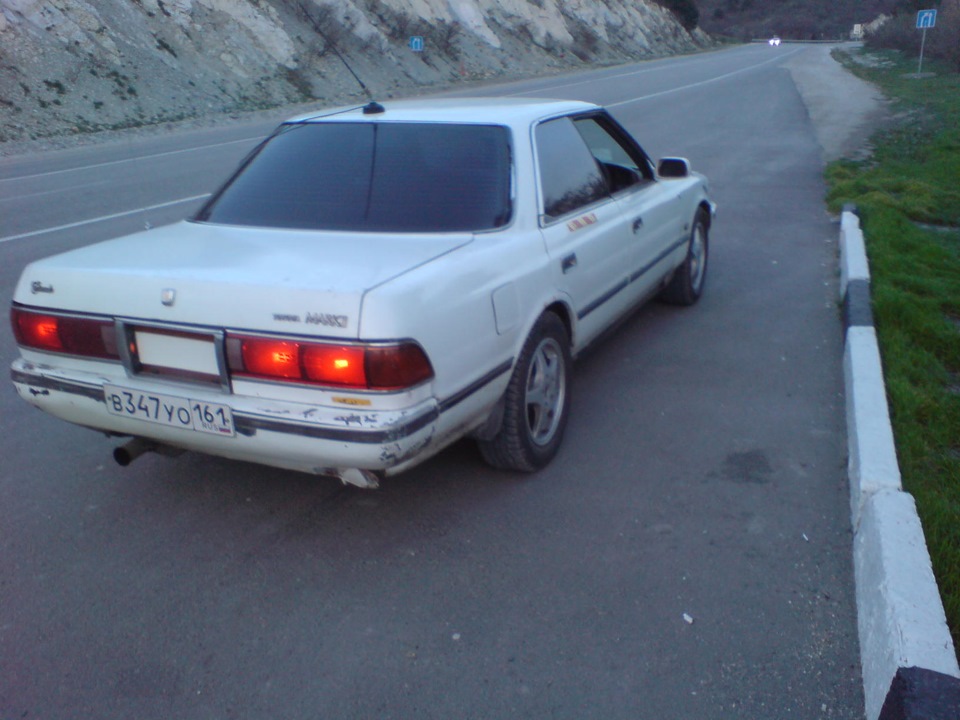 Фото в бортжурнале Toyota Mark II (80)