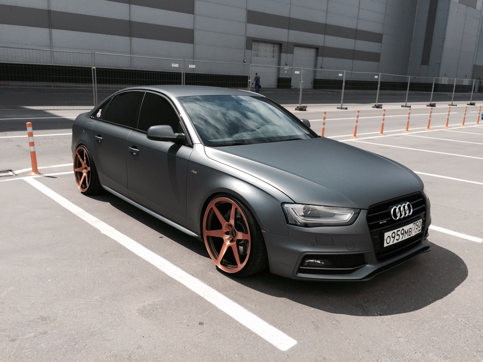 gameover) — Audi A4 (B8)