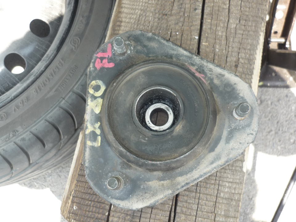 Фото в бортжурнале Toyota Mark II (80)