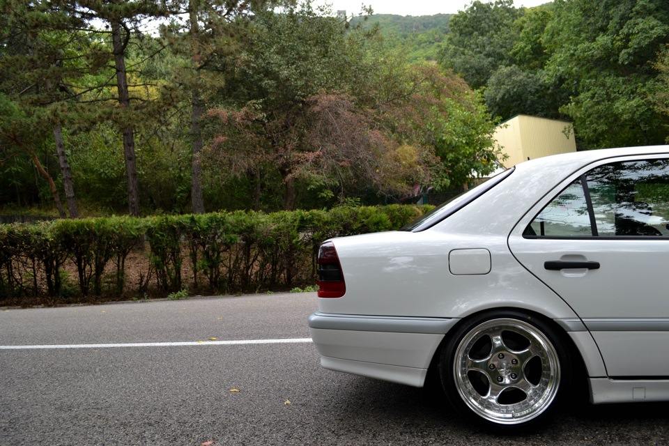 Фото в бортжурнале Mercedes-Benz C-Class (W202)