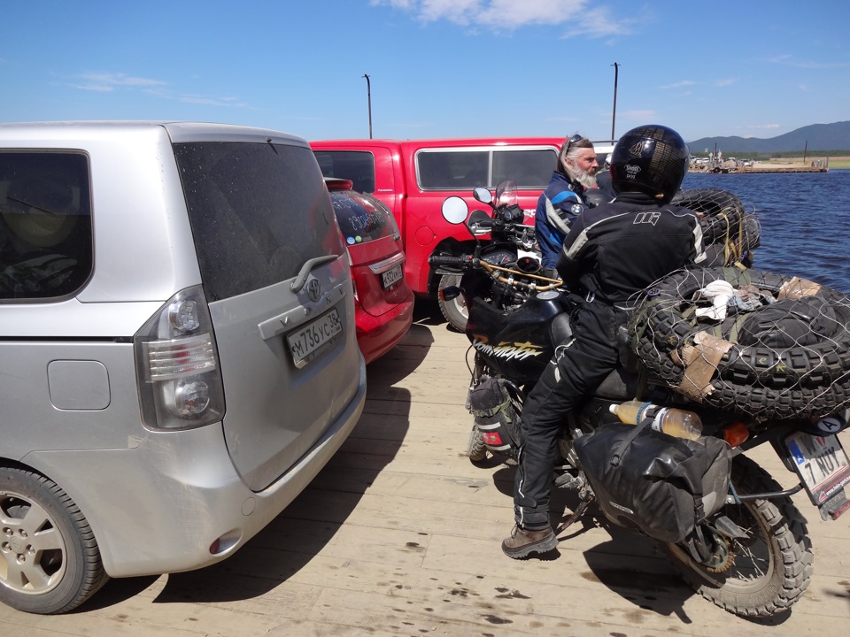 Фото в бортжурнале Toyota Tundra (II)