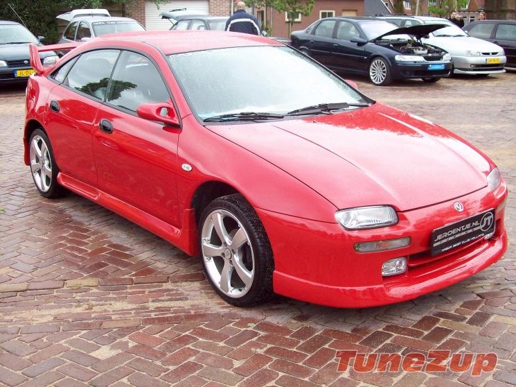 окончательный вид — Mazda 323 V