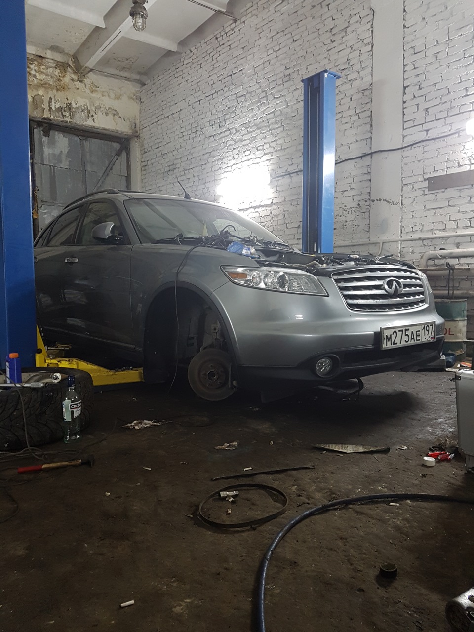 Фото в бортжурнале Infiniti FX (1G)
