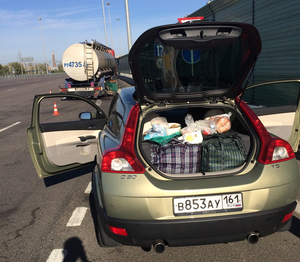 Немного носков на сменку… — Volvo C30