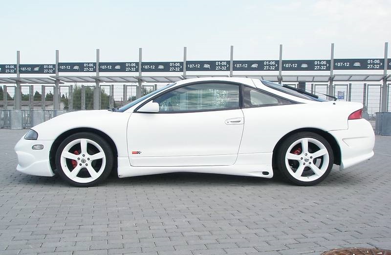 Думаю задуть диски в белый, норм не? — Mitsubishi Eclipse (2G). Запчасти на фото: B12196