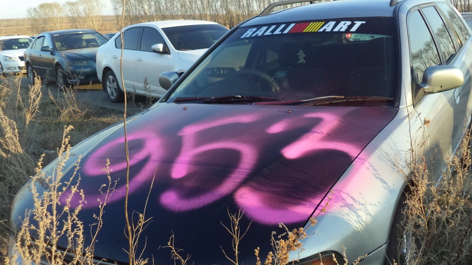 Mitsubishi Legnum Беззубик