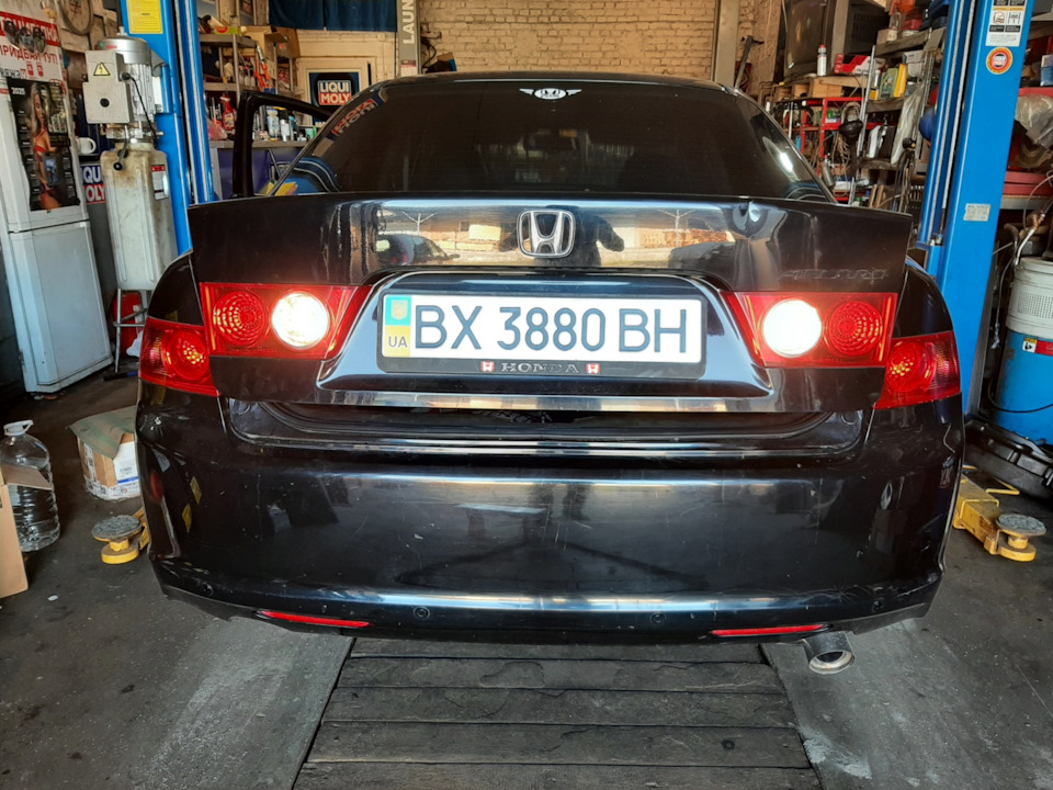 Фото в бортжурнале Honda Accord (7G)