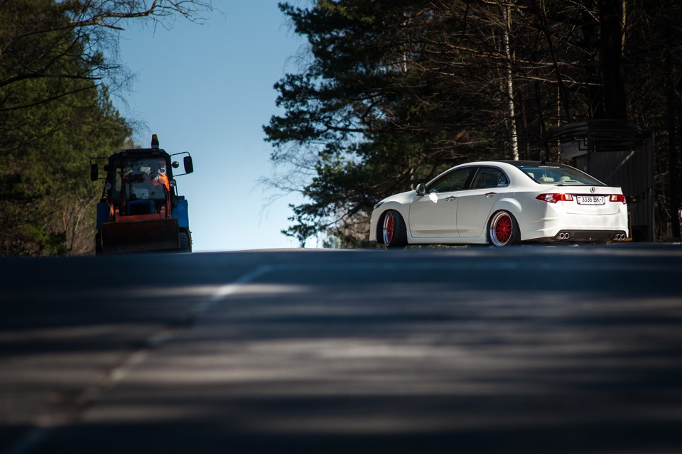 Фото в бортжурнале Acura TSX (2G). Запчасти на фото: H8355