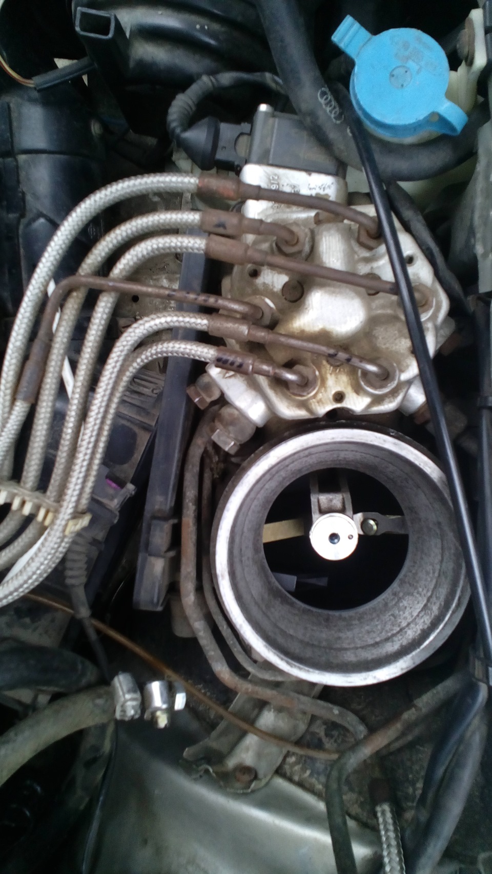 Фото в бортжурнале Audi 100 (C3)