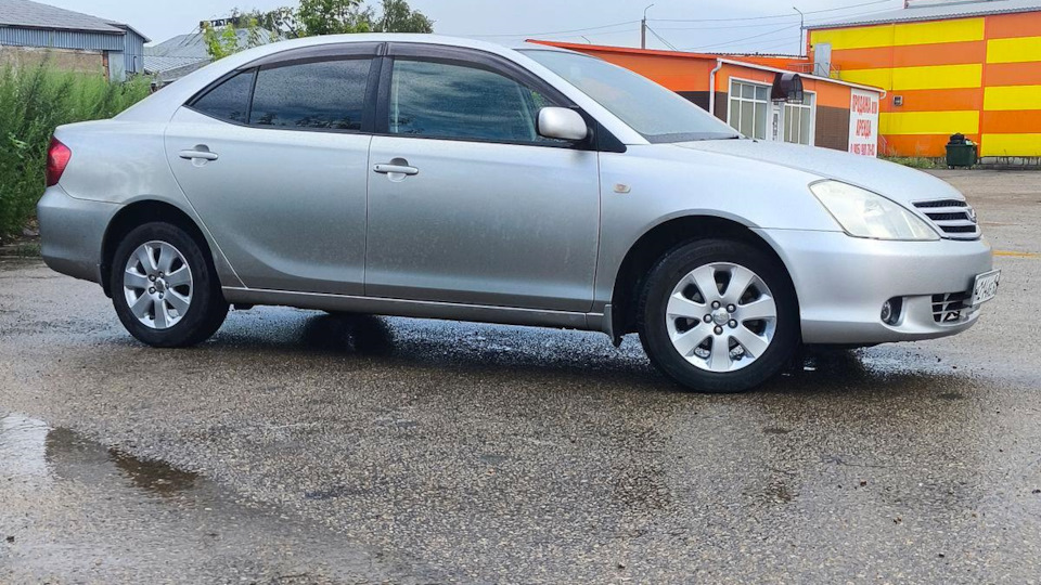Toyota Allion