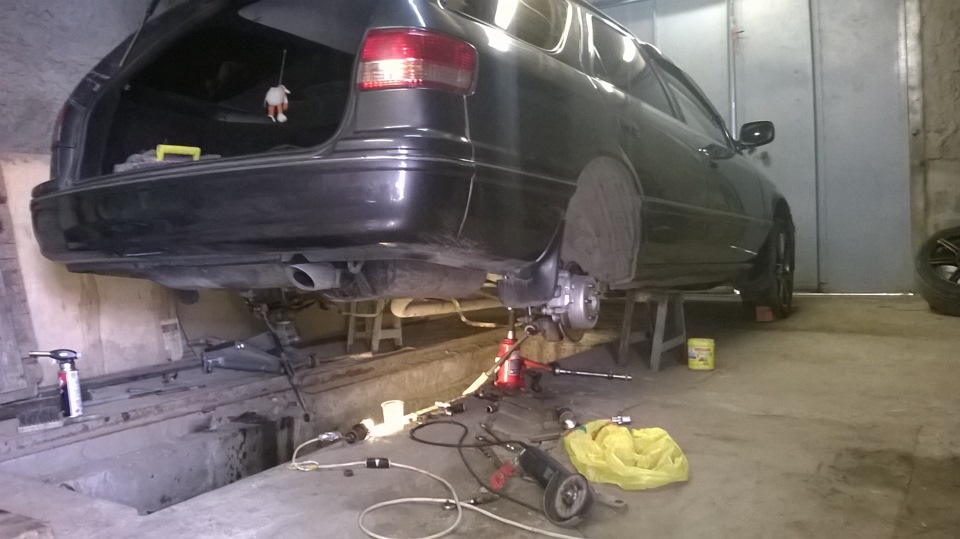 Фото в бортжурнале Toyota Mark II Qualis