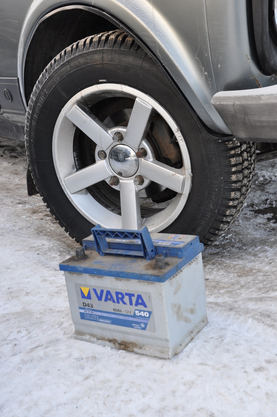 Varta D24 60 ампер — Lada 4x4 5D